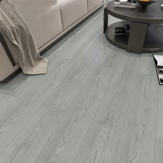 Modern Laminate Floor Scratch Resistant Laminate Plank Flooring Clearhalo 'Flooring 'Home Improvement' 'home_improvement' 'home_improvement_laminate_flooring' 'Laminate Flooring' 'laminate_flooring' Walls and Ceiling' 6837115
