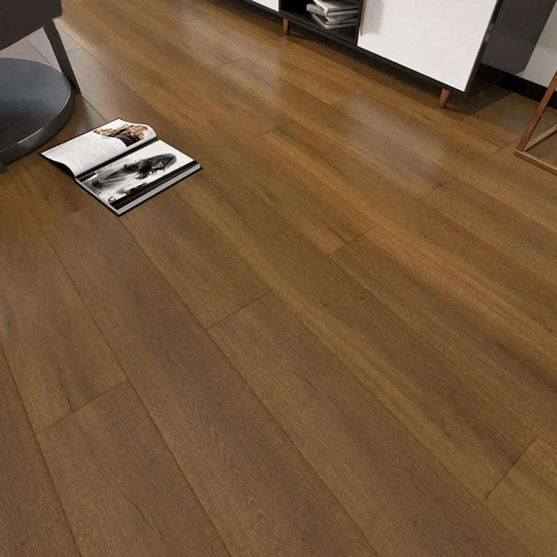 Modern Laminate Floor Scratch Resistant Laminate Plank Flooring Brown Clearhalo 'Flooring 'Home Improvement' 'home_improvement' 'home_improvement_laminate_flooring' 'Laminate Flooring' 'laminate_flooring' Walls and Ceiling' 6837118