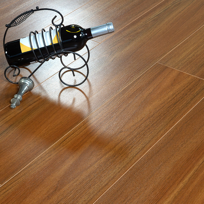 Mildew Resistant Laminate Flooring Solid Wood Laminate Plank Flooring Brown Clearhalo 'Flooring 'Home Improvement' 'home_improvement' 'home_improvement_laminate_flooring' 'Laminate Flooring' 'laminate_flooring' Walls and Ceiling' 6837241