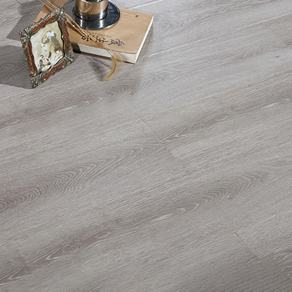 Maple Modern Laminate Flooring Click Lock Stain Resistant Laminate Plank Flooring Clearhalo 'Flooring 'Home Improvement' 'home_improvement' 'home_improvement_laminate_flooring' 'Laminate Flooring' 'laminate_flooring' Walls and Ceiling' 6837410