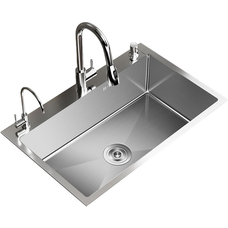 Modern Kitchen Sink Stainless Steel Strainer Kitchen Sink with Faucet in Silver Clearhalo 'Home Improvement' 'home_improvement' 'home_improvement_kitchen_sinks' 'Kitchen Remodel & Kitchen Fixtures' 'Kitchen Sinks & Faucet Components' 'Kitchen Sinks' 'kitchen_sinks' 6842006
