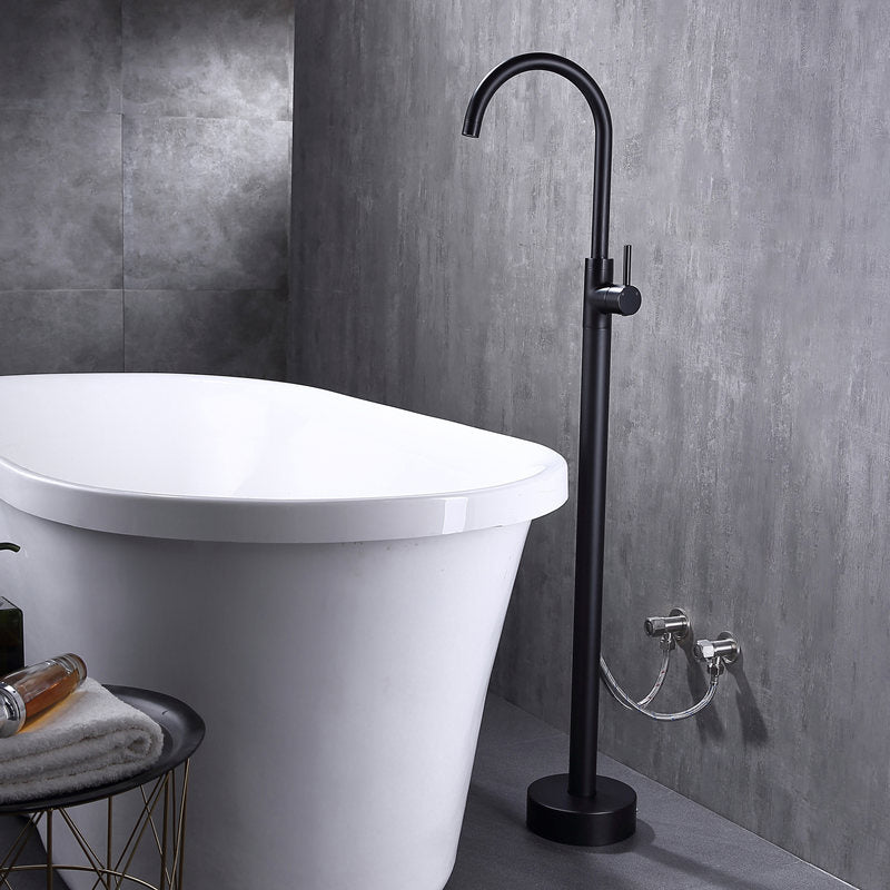 Modern Floor Mounted Metal Freestanding Tub Filler Freestanding High Arc Tub Faucet Set Black Round Wall Clearhalo 'Bathroom Remodel & Bathroom Fixtures' 'Bathtub Faucets' 'bathtub_faucets' 'Home Improvement' 'home_improvement' 'home_improvement_bathtub_faucets' 6842358