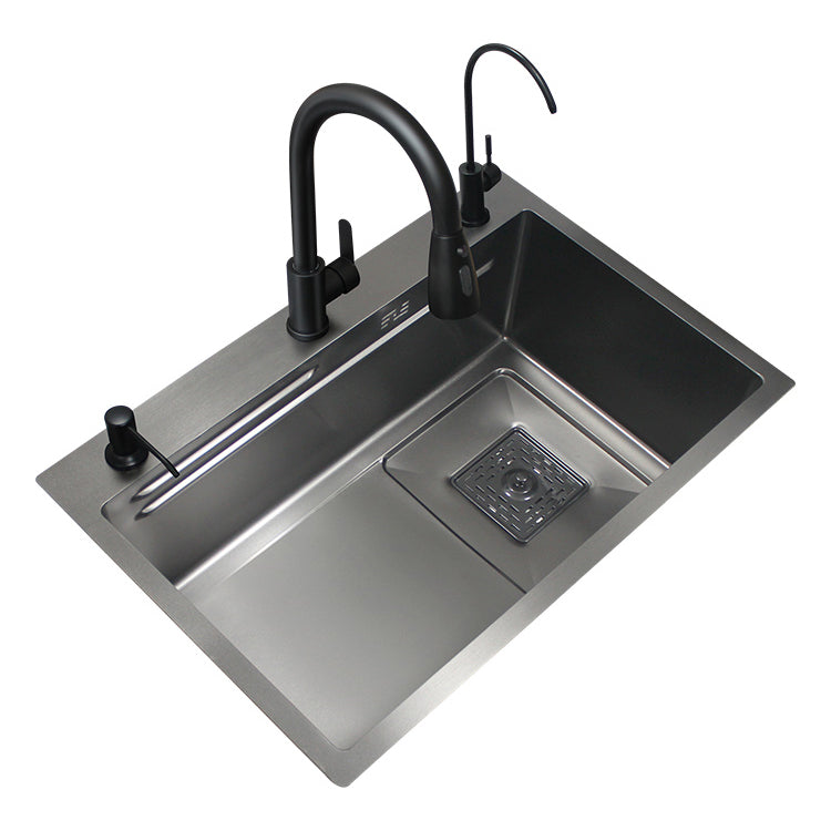 Modern Single Bowl Sink Solid Color Kitchen Sink with Drain Strainer Kit Clearhalo 'Home Improvement' 'home_improvement' 'home_improvement_kitchen_sinks' 'Kitchen Remodel & Kitchen Fixtures' 'Kitchen Sinks & Faucet Components' 'Kitchen Sinks' 'kitchen_sinks' 6849085