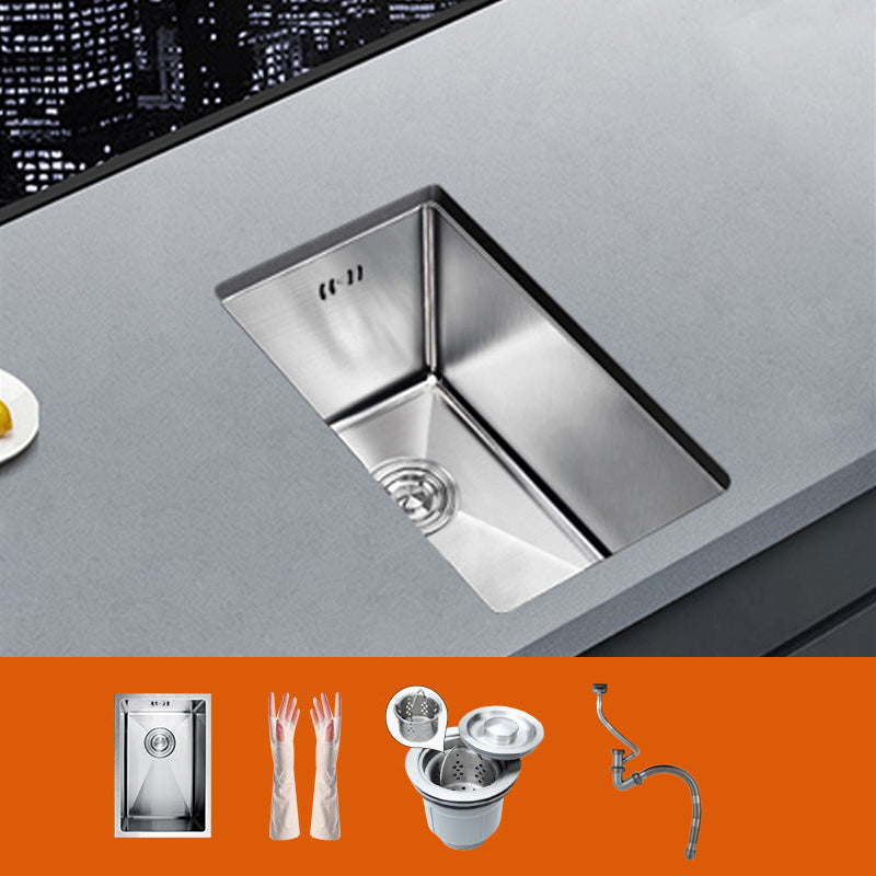 Rectangle Stainless Steel Sink Single Bowl Modern Kitchen Sink with Strainer Sink with Drain Assembly None Clearhalo 'Home Improvement' 'home_improvement' 'home_improvement_kitchen_sinks' 'Kitchen Remodel & Kitchen Fixtures' 'Kitchen Sinks & Faucet Components' 'Kitchen Sinks' 'kitchen_sinks' 6849217