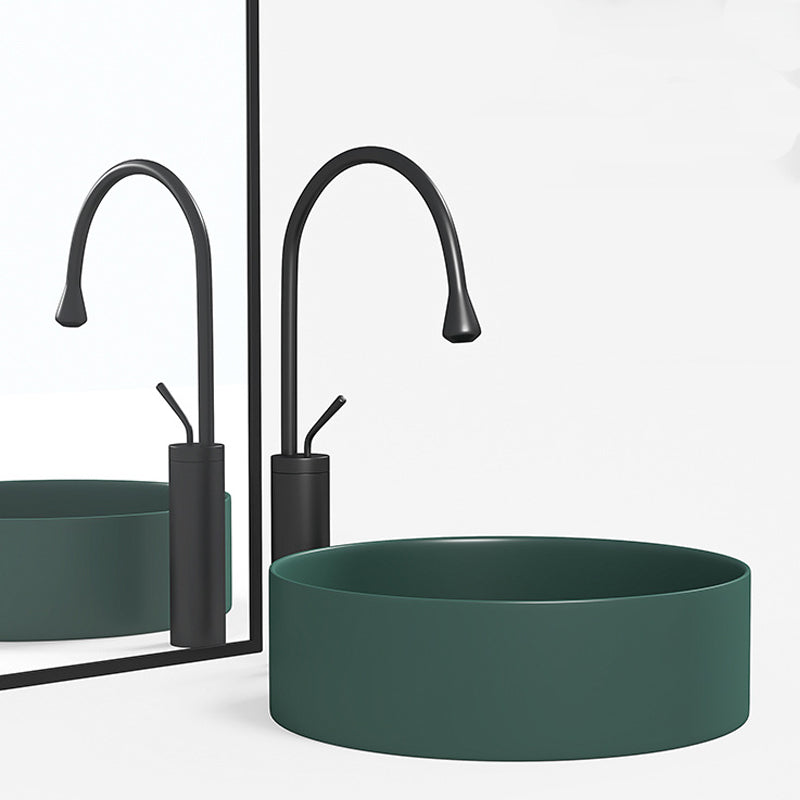 Modern Vessel Sink Round Porcelain with Faucet Vessel Lavatory Sink Clearhalo 'Bathroom Remodel & Bathroom Fixtures' 'Bathroom Sinks & Faucet Components' 'Bathroom Sinks' 'bathroom_sink' 'Home Improvement' 'home_improvement' 'home_improvement_bathroom_sink' 6849382