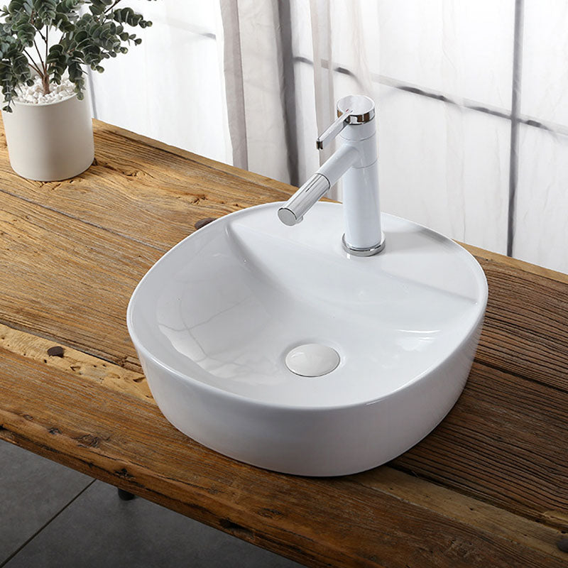 Modern Vessel Bathroom Sink Rectangular Porcelain Drain Vessel Sink(Not Included Faucet) 15.7"L x 15.7"W x 5.1"H Clearhalo 'Bathroom Remodel & Bathroom Fixtures' 'Bathroom Sinks & Faucet Components' 'Bathroom Sinks' 'bathroom_sink' 'Home Improvement' 'home_improvement' 'home_improvement_bathroom_sink' 6849409