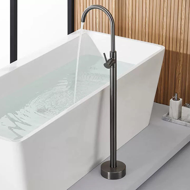 Brass Freestanding Tub Filler Floor Mounted Tub Filler with Lever Handles Clearhalo 'Bathroom Remodel & Bathroom Fixtures' 'Bathtub Faucets' 'bathtub_faucets' 'Home Improvement' 'home_improvement' 'home_improvement_bathtub_faucets' 6849706