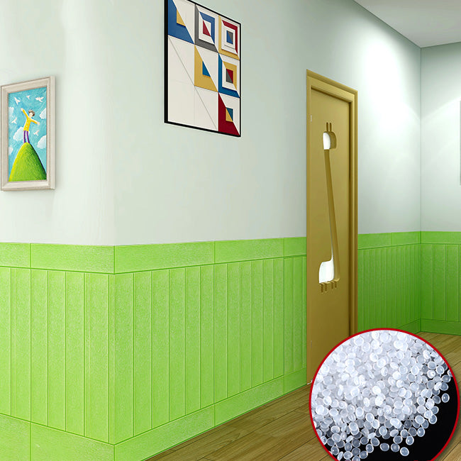 Modern Wall Access Panel Peel and Press Wall Access Panel with Wood Look Green 0.2" Clearhalo 'Flooring 'Home Improvement' 'home_improvement' 'home_improvement_wall_paneling' 'Wall Paneling' 'wall_paneling' 'Walls & Ceilings' Walls and Ceiling' 6850244