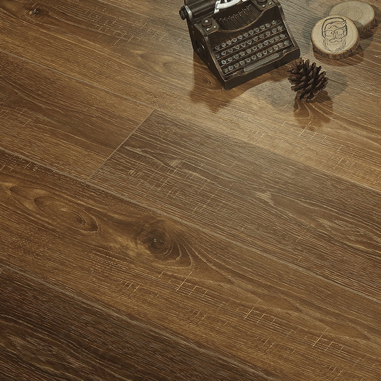 Wooden Laminate Floor Scratch Resistant Waterproof Textured Laminate Flooring Clearhalo 'Flooring 'Home Improvement' 'home_improvement' 'home_improvement_laminate_flooring' 'Laminate Flooring' 'laminate_flooring' Walls and Ceiling' 6850281
