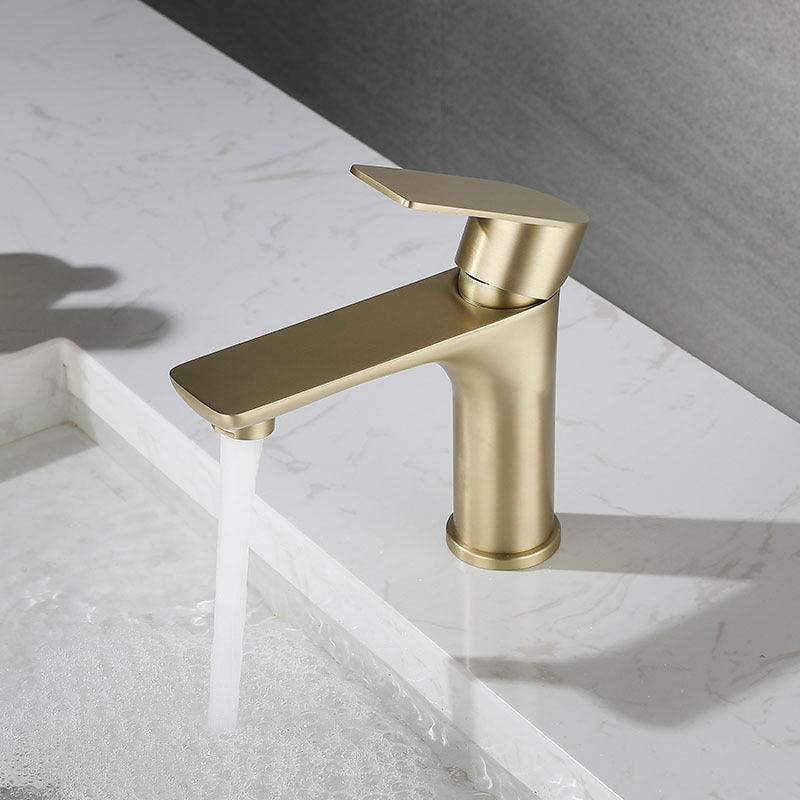Modern Vessel Faucet Copper Single Handle Low Arc Vessel Faucet for Home Clearhalo 'Bathroom Remodel & Bathroom Fixtures' 'Bathroom Sink Faucets' 'Bathroom Sinks & Faucet Components' 'bathroom_sink_faucets' 'Home Improvement' 'home_improvement' 'home_improvement_bathroom_sink_faucets' 6871226