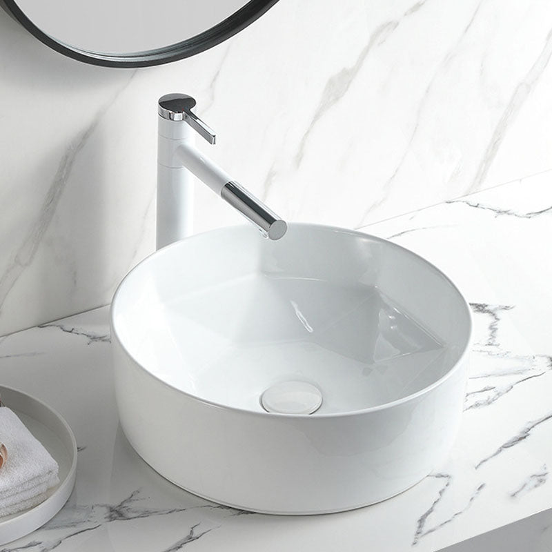 Contemporary Bathroom Sink White Porcelain Vessel Lavatory Sink Only 16"L x 16"W x 6"H Clearhalo 'Bathroom Remodel & Bathroom Fixtures' 'Bathroom Sinks & Faucet Components' 'Bathroom Sinks' 'bathroom_sink' 'Home Improvement' 'home_improvement' 'home_improvement_bathroom_sink' 6871816