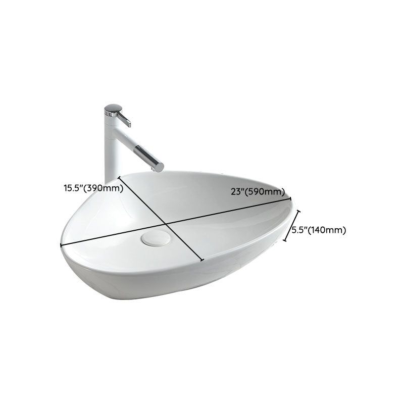 Contemporary Bathroom Sink White Porcelain Vessel Lavatory Sink Only Clearhalo 'Bathroom Remodel & Bathroom Fixtures' 'Bathroom Sinks & Faucet Components' 'Bathroom Sinks' 'bathroom_sink' 'Home Improvement' 'home_improvement' 'home_improvement_bathroom_sink' 6871827
