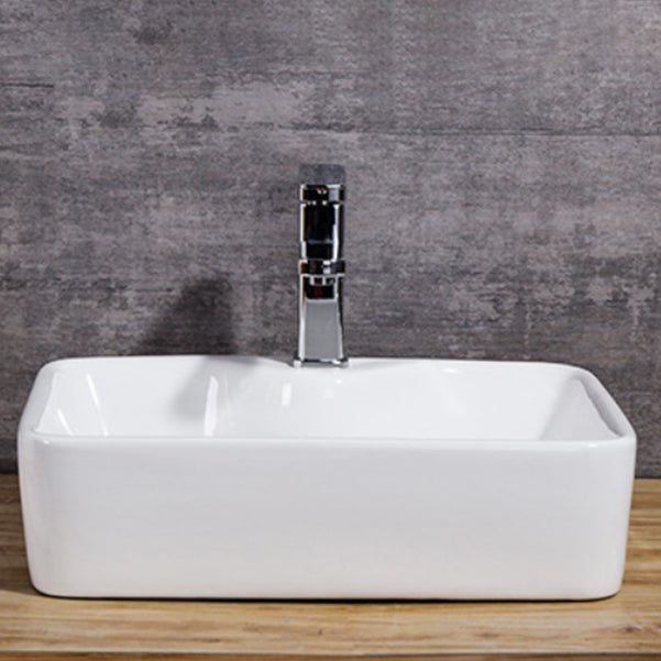 Modern Bathroom Sink Solid Color Porcelain Vessel Bathroom Sink Clearhalo 'Bathroom Remodel & Bathroom Fixtures' 'Bathroom Sinks & Faucet Components' 'Bathroom Sinks' 'bathroom_sink' 'Home Improvement' 'home_improvement' 'home_improvement_bathroom_sink' 6871915