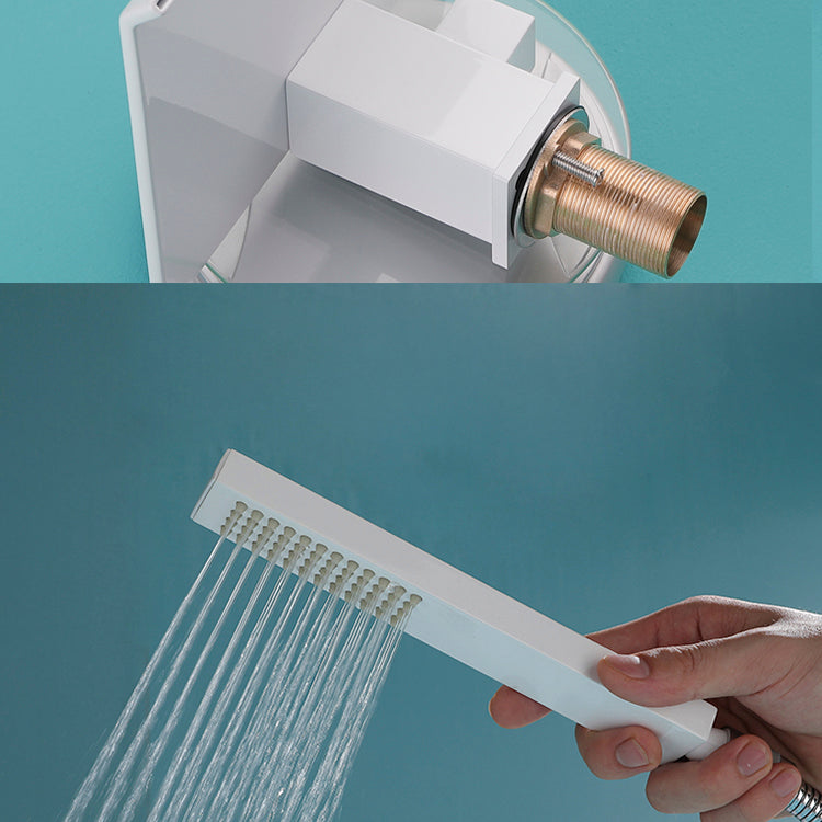 Modern Style Roman Tub Filler Deck-Mount Low Arc Copper Roman Tub Filler Clearhalo 'Bathroom Remodel & Bathroom Fixtures' 'Bathtub Faucets' 'bathtub_faucets' 'Home Improvement' 'home_improvement' 'home_improvement_bathtub_faucets' 6871986