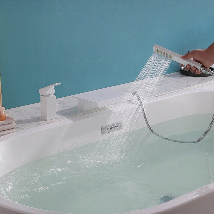 Modern Style Roman Tub Filler Deck-Mount Low Arc Copper Roman Tub Filler Clearhalo 'Bathroom Remodel & Bathroom Fixtures' 'Bathtub Faucets' 'bathtub_faucets' 'Home Improvement' 'home_improvement' 'home_improvement_bathtub_faucets' 6871987