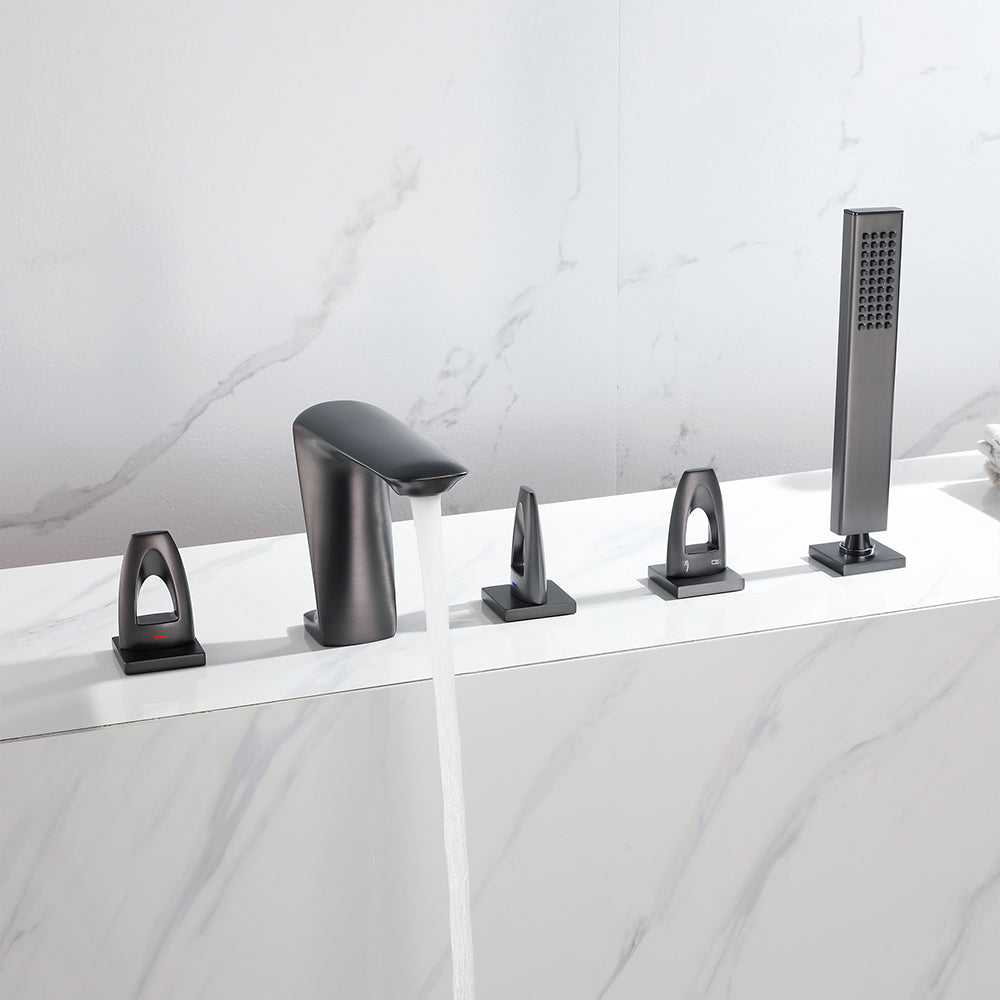 Modern Bathtub Faucet Flush Mounted Shower Head Rod Handle Faucet Clearhalo 'Bathroom Remodel & Bathroom Fixtures' 'Bathtub Faucets' 'bathtub_faucets' 'Home Improvement' 'home_improvement' 'home_improvement_bathtub_faucets' 6881891