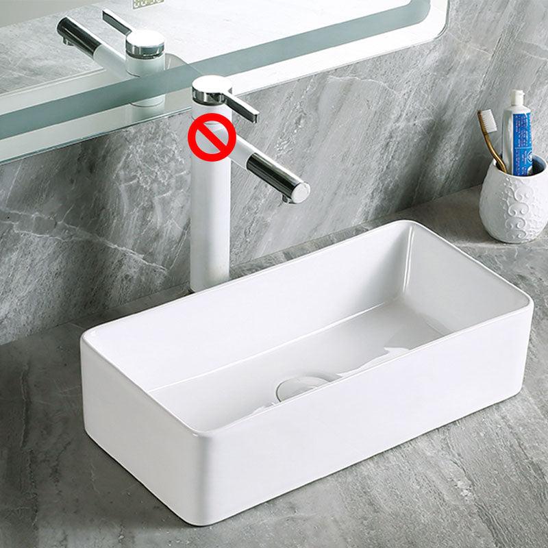 Modern Vessel Bathroom Sink Porcelain with Pop-Up Drain Vessel Sink without Faucet 15"L x 9"W x 5"H Clearhalo 'Bathroom Remodel & Bathroom Fixtures' 'Bathroom Sinks & Faucet Components' 'Bathroom Sinks' 'bathroom_sink' 'Home Improvement' 'home_improvement' 'home_improvement_bathroom_sink' 6894620