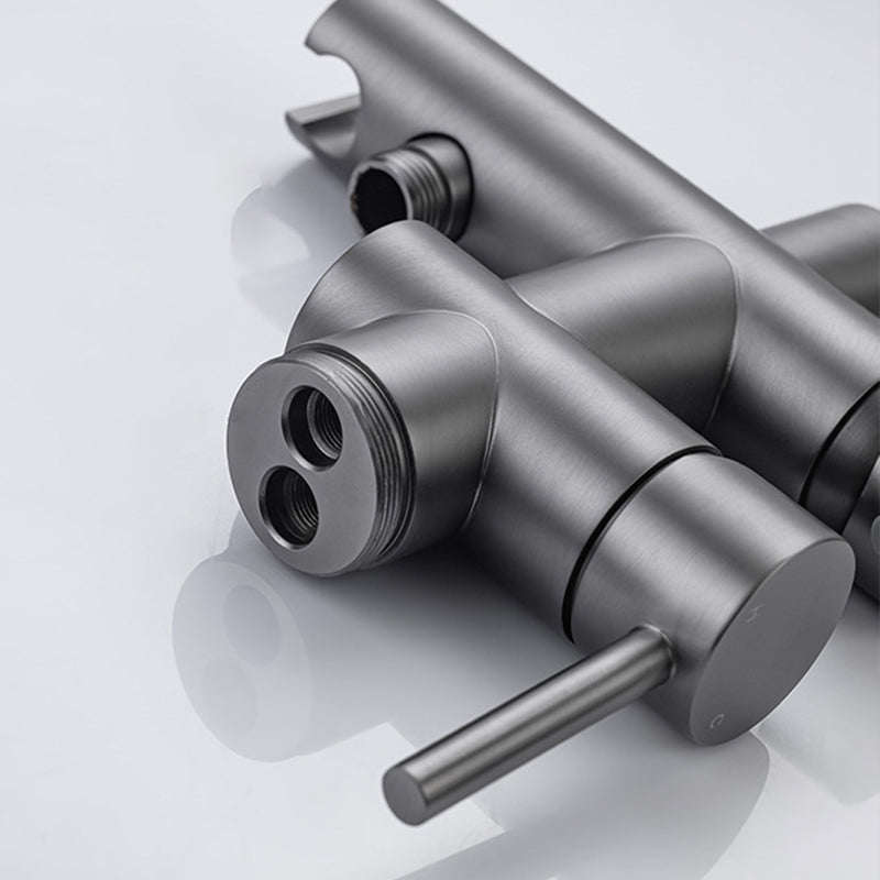 Traditional Floor Mounted Metal Freestanding Tub Filler Swivel Freestanding Faucet Clearhalo 'Bathroom Remodel & Bathroom Fixtures' 'Bathtub Faucets' 'bathtub_faucets' 'Home Improvement' 'home_improvement' 'home_improvement_bathtub_faucets' 6895028