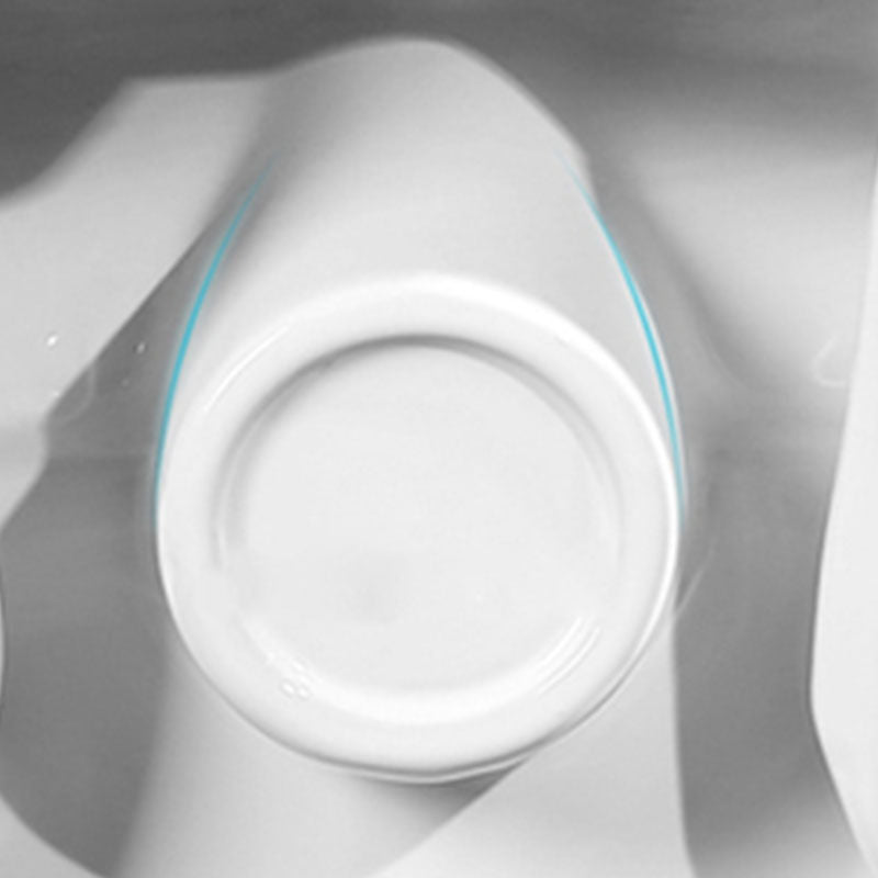 Modern Toilet Bowl Floor Mounted Porcelain Round All-In-One Flush Toilet Clearhalo 'Bathroom Remodel & Bathroom Fixtures' 'Home Improvement' 'home_improvement' 'home_improvement_toilets' 'Toilets & Bidets' 'Toilets' 6909136