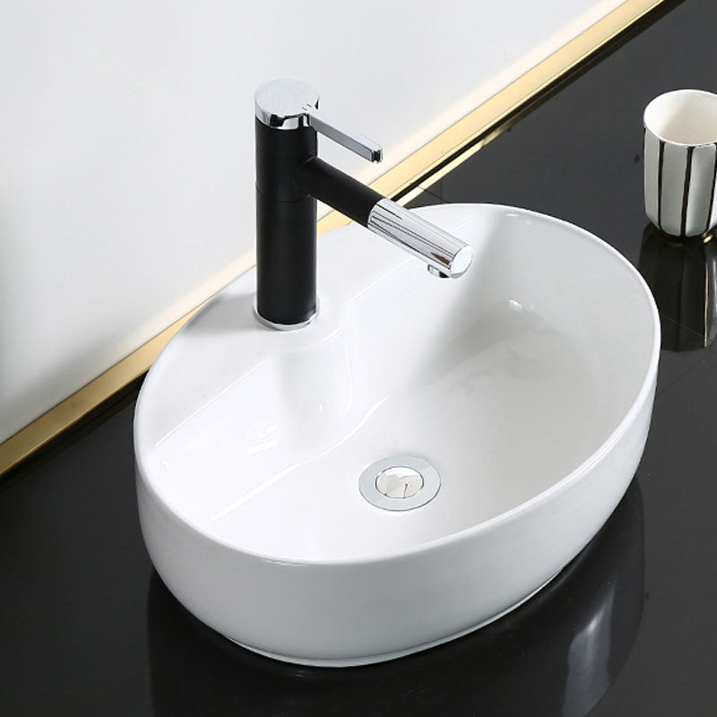 Modern Bathroom Sink Porcelain Rectangle Bathroom Sink in White(Not Including Faucet) Clearhalo 'Bathroom Remodel & Bathroom Fixtures' 'Bathroom Sinks & Faucet Components' 'Bathroom Sinks' 'bathroom_sink' 'Home Improvement' 'home_improvement' 'home_improvement_bathroom_sink' 6914225