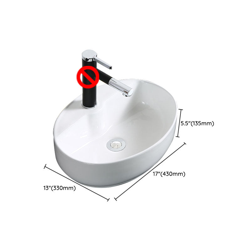 Modern Bathroom Sink Porcelain Rectangle Bathroom Sink in White(Not Including Faucet) Clearhalo 'Bathroom Remodel & Bathroom Fixtures' 'Bathroom Sinks & Faucet Components' 'Bathroom Sinks' 'bathroom_sink' 'Home Improvement' 'home_improvement' 'home_improvement_bathroom_sink' 6914244