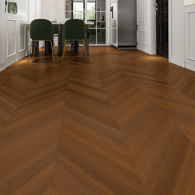 Modern Plank Flooring Scratch Resistant Smooth Wooden Floor Tile Red Brown Clearhalo 'Flooring 'Hardwood Flooring' 'hardwood_flooring' 'Home Improvement' 'home_improvement' 'home_improvement_hardwood_flooring' Walls and Ceiling' 6914338