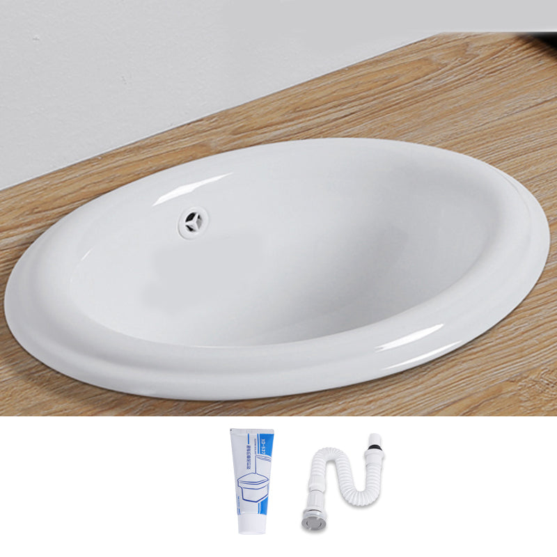 White Drop-in Bathroom Sink Porcelain Wash Stand with Shut-Off Valve Sink Clearhalo 'Bathroom Remodel & Bathroom Fixtures' 'Bathroom Sinks & Faucet Components' 'Bathroom Sinks' 'bathroom_sink' 'Home Improvement' 'home_improvement' 'home_improvement_bathroom_sink' 6914558