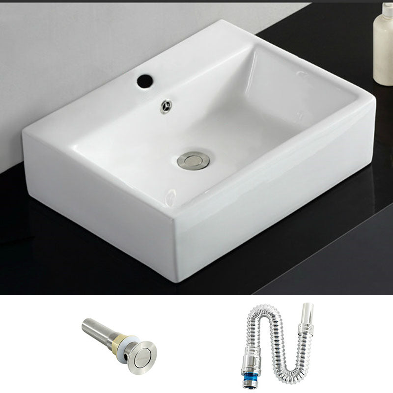 Rectangular and Round Vessel Sink in white with No Craftsmanship Basin Sink 21"L x 16"W x 6"H Sink Clearhalo 'Bathroom Remodel & Bathroom Fixtures' 'Bathroom Sinks & Faucet Components' 'Bathroom Sinks' 'bathroom_sink' 'Home Improvement' 'home_improvement' 'home_improvement_bathroom_sink' 6914628