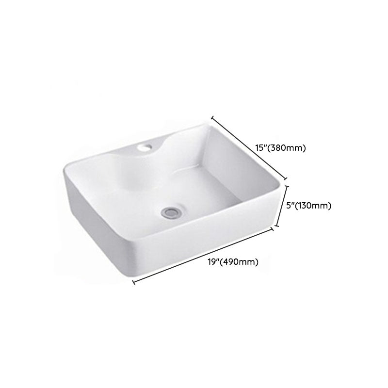 Rectangular and Round Vessel Sink in white with No Craftsmanship Basin Sink Clearhalo 'Bathroom Remodel & Bathroom Fixtures' 'Bathroom Sinks & Faucet Components' 'Bathroom Sinks' 'bathroom_sink' 'Home Improvement' 'home_improvement' 'home_improvement_bathroom_sink' 6914640