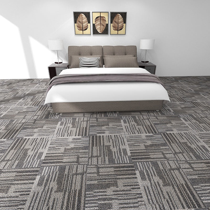 Carpet Tile Fade Resistant Non-Skid Solid Color Self-Stick Carpet Tiles Dining Room Smoke Gray Clearhalo 'Carpet Tiles & Carpet Squares' 'carpet_tiles_carpet_squares' 'Flooring 'Home Improvement' 'home_improvement' 'home_improvement_carpet_tiles_carpet_squares' Walls and Ceiling' 6916465