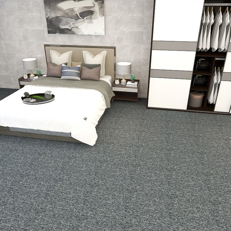 Carpet Tile Fade Resistant Non-Skid Solid Color Self-Stick Carpet Tiles Dining Room Silver Gray Clearhalo 'Carpet Tiles & Carpet Squares' 'carpet_tiles_carpet_squares' 'Flooring 'Home Improvement' 'home_improvement' 'home_improvement_carpet_tiles_carpet_squares' Walls and Ceiling' 6916468