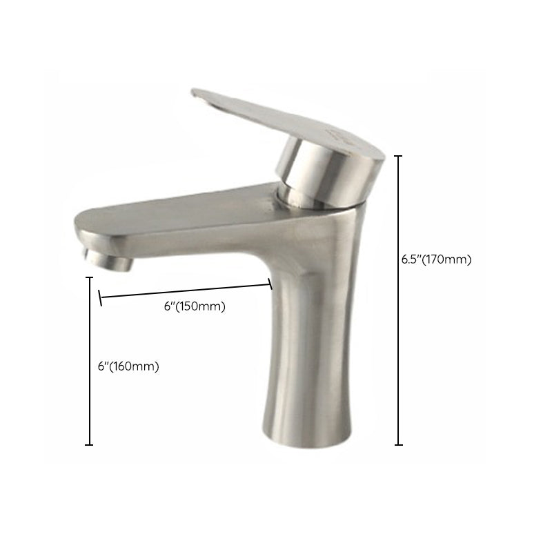 Centerset Lavatory Faucet Single Lever Handle Faucet for Bathroom Clearhalo 'Bathroom Remodel & Bathroom Fixtures' 'Bathroom Sink Faucets' 'Bathroom Sinks & Faucet Components' 'bathroom_sink_faucets' 'Home Improvement' 'home_improvement' 'home_improvement_bathroom_sink_faucets' 6926441