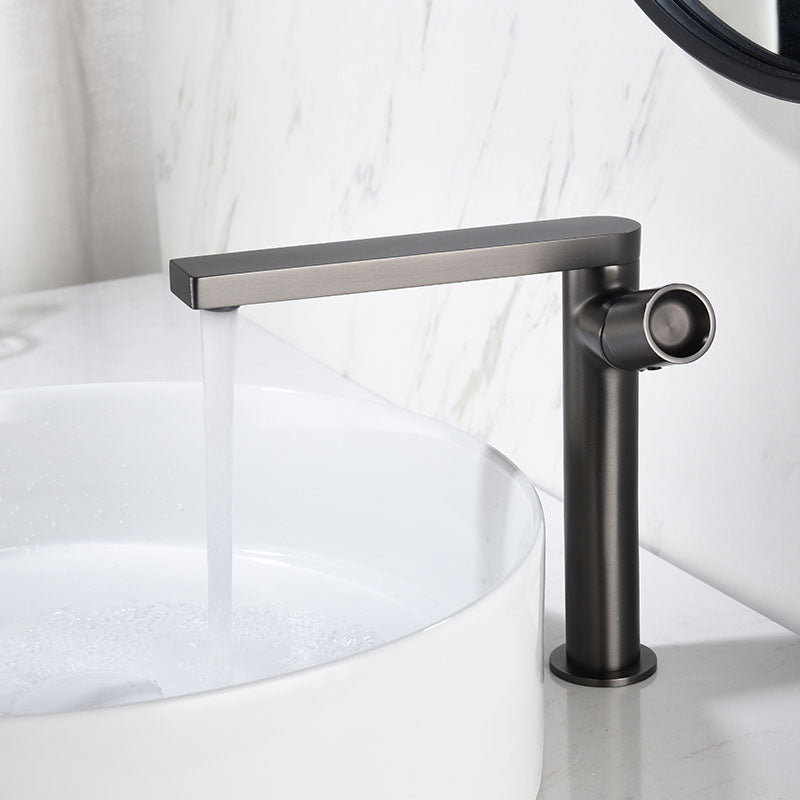 Modern Brass Bathroom Faucet Knob Handles Deck-mount Fixed Faucet Gun Grey Tall Clearhalo 'Bathroom Remodel & Bathroom Fixtures' 'Bathtub Faucets' 'bathtub_faucets' 'Home Improvement' 'home_improvement' 'home_improvement_bathtub_faucets' 6952806