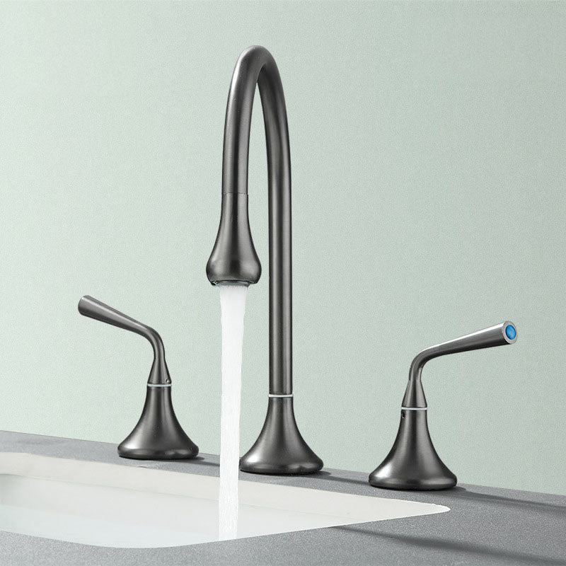 Double Handle Tub Filler Deck Mounted High Arc Brass Modern Roman Tub Filler Clearhalo 'Bathroom Remodel & Bathroom Fixtures' 'Bathtub Faucets' 'bathtub_faucets' 'Home Improvement' 'home_improvement' 'home_improvement_bathtub_faucets' 6970204