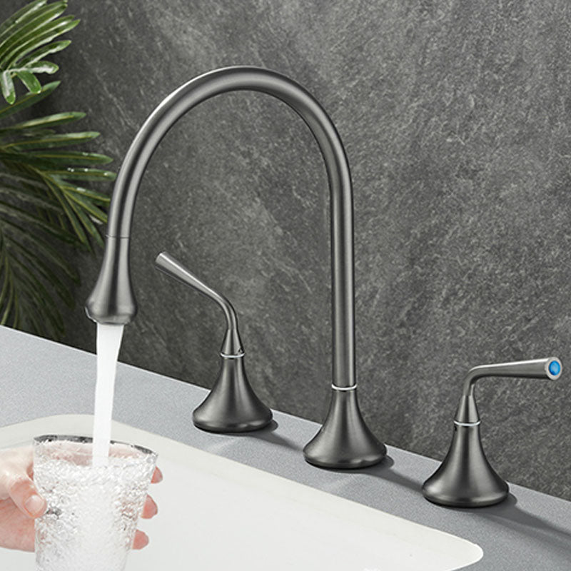 Double Handle Tub Filler Deck Mounted High Arc Brass Modern Roman Tub Filler Clearhalo 'Bathroom Remodel & Bathroom Fixtures' 'Bathtub Faucets' 'bathtub_faucets' 'Home Improvement' 'home_improvement' 'home_improvement_bathtub_faucets' 6970223