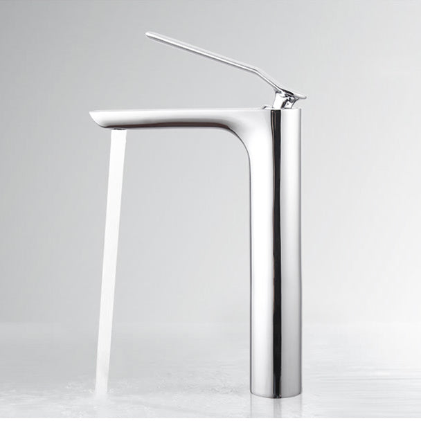 Modern Brass Bathroom Sink Faucet Lever Handles Sink Faucet with 1 Hole Clearhalo 'Bathroom Remodel & Bathroom Fixtures' 'Bathroom Sink Faucets' 'Bathroom Sinks & Faucet Components' 'bathroom_sink_faucets' 'Home Improvement' 'home_improvement' 'home_improvement_bathroom_sink_faucets' 6977741