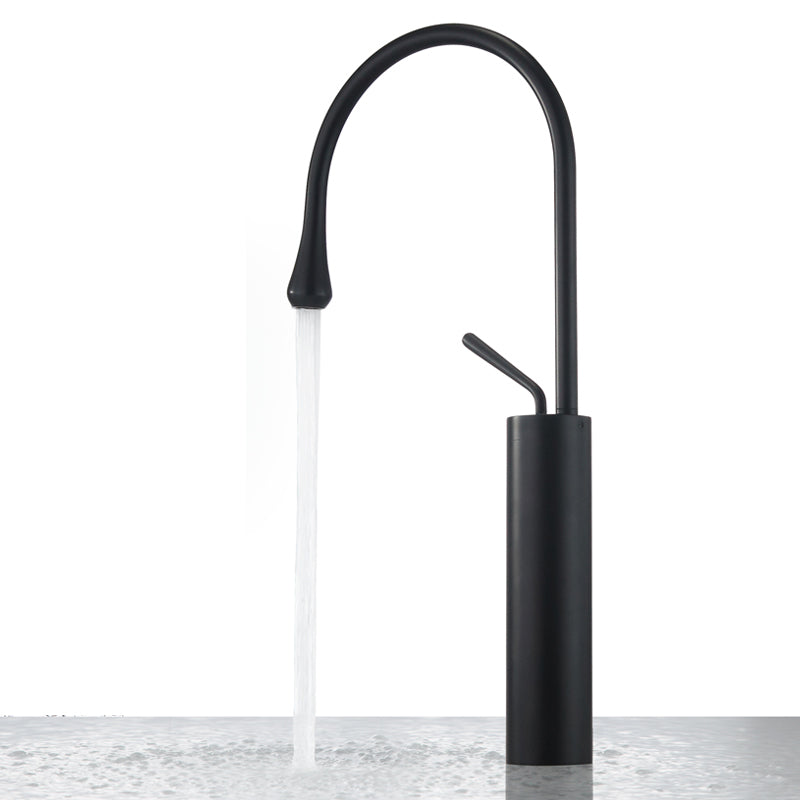 Modern Lever Handles Sink Faucet Gooseneck Circular Brass Bathroom Sink Faucet Black Tall Clearhalo 'Bathroom Remodel & Bathroom Fixtures' 'Bathroom Sink Faucets' 'Bathroom Sinks & Faucet Components' 'bathroom_sink_faucets' 'Home Improvement' 'home_improvement' 'home_improvement_bathroom_sink_faucets' 6977766