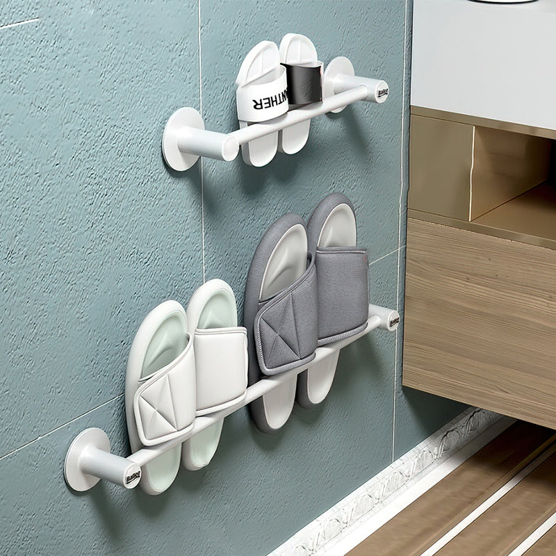 2-Piece Modern Bathroom Accessory Set Metal Slipper Rack/Towel Bar Clearhalo 'Bathroom Hardware Sets' 'Bathroom Hardware' 'Bathroom Remodel & Bathroom Fixtures' 'bathroom_hardware_sets' 'Home Improvement' 'home_improvement' 'home_improvement_bathroom_hardware_sets' 6997121
