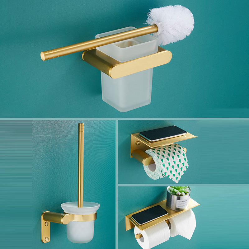 Traditional Bathroom Accessories Hardware Set Gold Bathroom Accessory Kit Clearhalo 'Bathroom Hardware Sets' 'Bathroom Hardware' 'Bathroom Remodel & Bathroom Fixtures' 'bathroom_hardware_sets' 'Home Improvement' 'home_improvement' 'home_improvement_bathroom_hardware_sets' 6997329