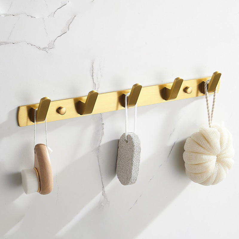 Traditional Bathroom Accessories Hardware Set Gold Bathroom Accessory Kit Row Hook-5 Hooks Clearhalo 'Bathroom Hardware Sets' 'Bathroom Hardware' 'Bathroom Remodel & Bathroom Fixtures' 'bathroom_hardware_sets' 'Home Improvement' 'home_improvement' 'home_improvement_bathroom_hardware_sets' 6997340