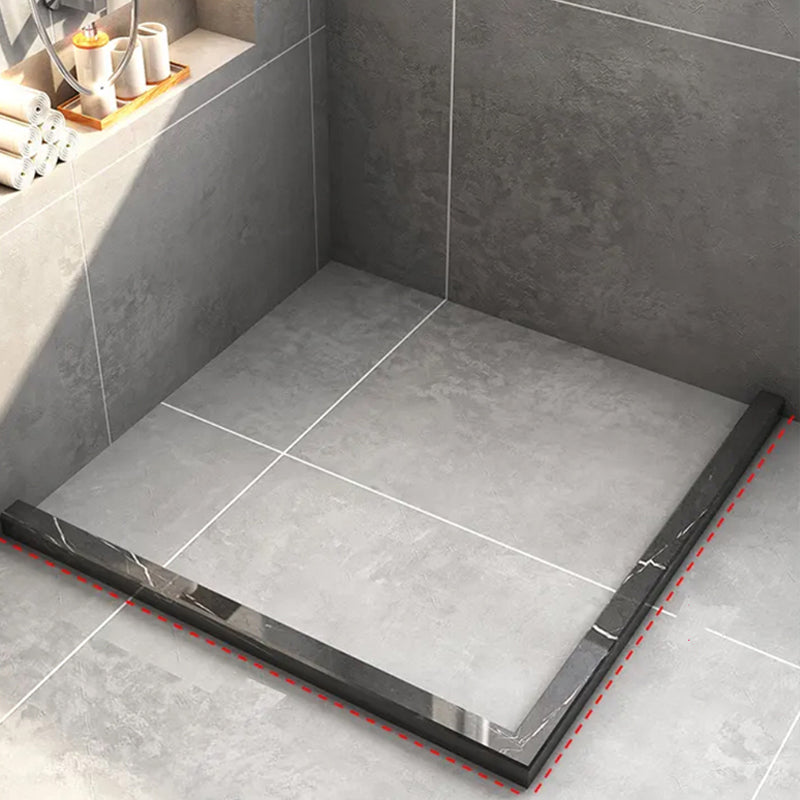 Modern Shower Stall Framed Corner Mounted Black Shower Enclosure Clearhalo 'Bathroom Remodel & Bathroom Fixtures' 'Home Improvement' 'home_improvement' 'home_improvement_shower_stalls_enclosures' 'Shower Stalls & Enclosures' 'shower_stalls_enclosures' 'Showers & Bathtubs' 6998846