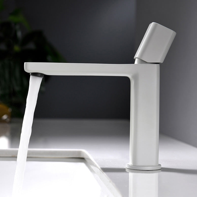 Modern Knob Handle Sink Faucet White Brass Bathroom Sink Faucet Clearhalo 'Bathroom Remodel & Bathroom Fixtures' 'Bathroom Sink Faucets' 'Bathroom Sinks & Faucet Components' 'bathroom_sink_faucets' 'Home Improvement' 'home_improvement' 'home_improvement_bathroom_sink_faucets' 7010627