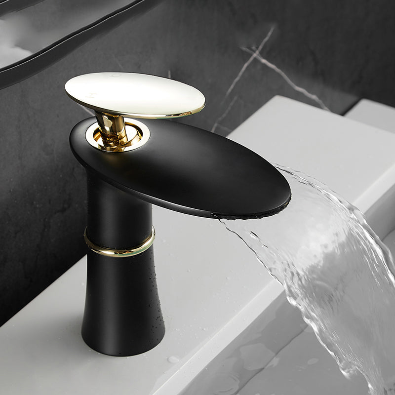 Modern Bathroom Sink Faucet Lever Handle Waterfall Spout Sink Faucet Black-Gold 7.1" Clearhalo 'Bathroom Remodel & Bathroom Fixtures' 'Bathroom Sink Faucets' 'Bathroom Sinks & Faucet Components' 'bathroom_sink_faucets' 'Home Improvement' 'home_improvement' 'home_improvement_bathroom_sink_faucets' 7010745