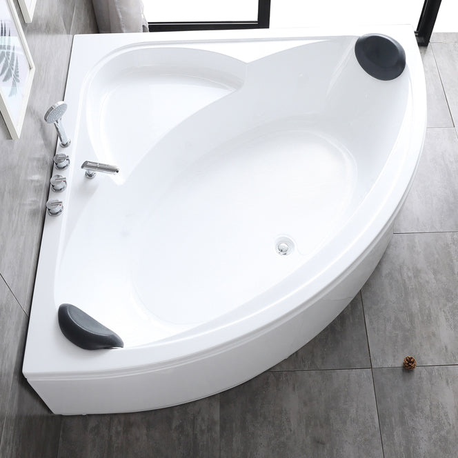 Corner Modern Bath Acrylic Soaking White Back to Wall Bathtub Tub with Silver 5-Piece Set Clearhalo 'Bathroom Remodel & Bathroom Fixtures' 'Bathtubs' 'Home Improvement' 'home_improvement' 'home_improvement_bathtubs' 'Showers & Bathtubs' 7023676