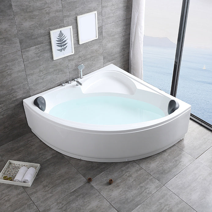 Corner Modern Bath Acrylic Soaking White Back to Wall Bathtub Clearhalo 'Bathroom Remodel & Bathroom Fixtures' 'Bathtubs' 'Home Improvement' 'home_improvement' 'home_improvement_bathtubs' 'Showers & Bathtubs' 7023682