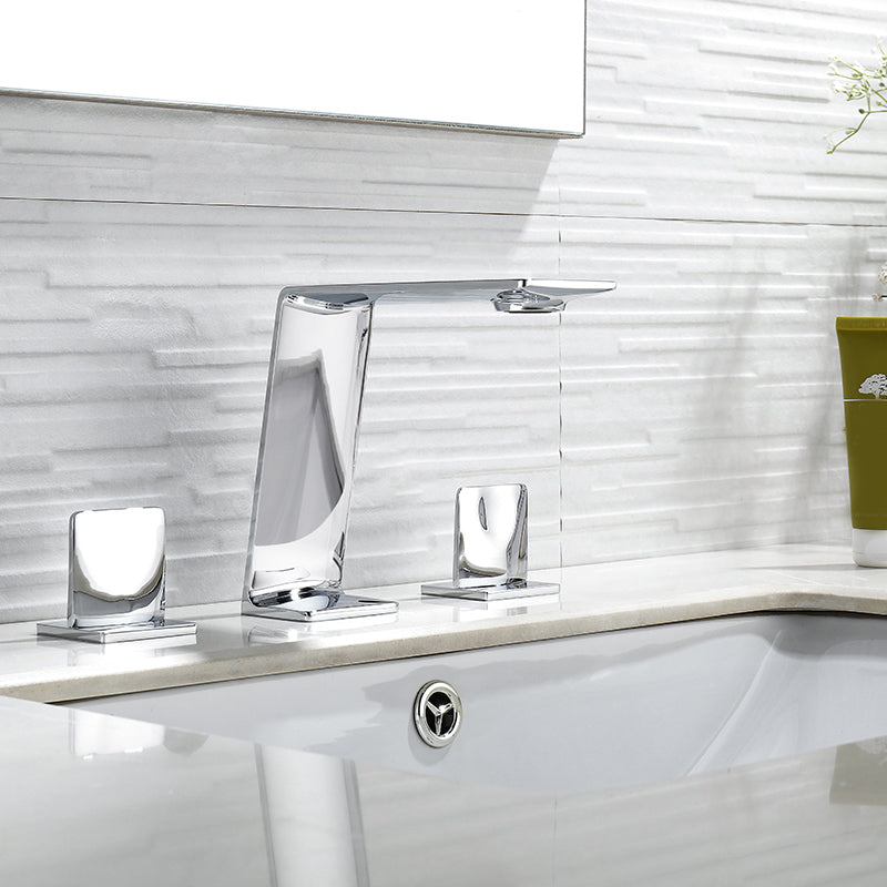 Modern Square Brass Bathroom Sink Faucet with 2-Handle Sink Faucet Clearhalo 'Bathroom Remodel & Bathroom Fixtures' 'Bathroom Sink Faucets' 'Bathroom Sinks & Faucet Components' 'bathroom_sink_faucets' 'Home Improvement' 'home_improvement' 'home_improvement_bathroom_sink_faucets' 7031410