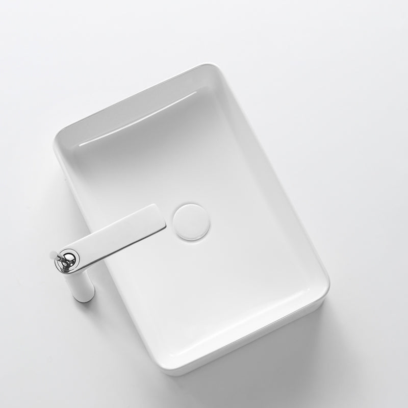 Modern Style Bathroom Sink Faucet with 1-Handle Brass Sink Faucet Clearhalo 'Bathroom Remodel & Bathroom Fixtures' 'Bathroom Sink Faucets' 'Bathroom Sinks & Faucet Components' 'bathroom_sink_faucets' 'Home Improvement' 'home_improvement' 'home_improvement_bathroom_sink_faucets' 7031446