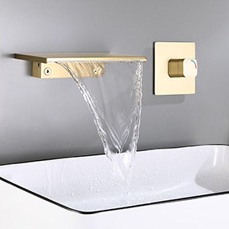 Modern Fixed Bathroom Faucet Wall Mounted Metal Tub Faucet Trim Clearhalo 'Bathroom Remodel & Bathroom Fixtures' 'Bathtub Faucets' 'bathtub_faucets' 'Home Improvement' 'home_improvement' 'home_improvement_bathtub_faucets' 7031730