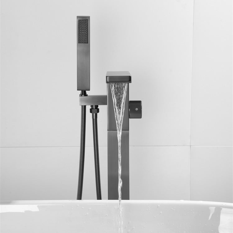 Modern Freestanding Faucet Metal Freestanding Tub Filler Trim Clearhalo 'Bathroom Remodel & Bathroom Fixtures' 'Bathtub Faucets' 'bathtub_faucets' 'Home Improvement' 'home_improvement' 'home_improvement_bathtub_faucets' 7032378