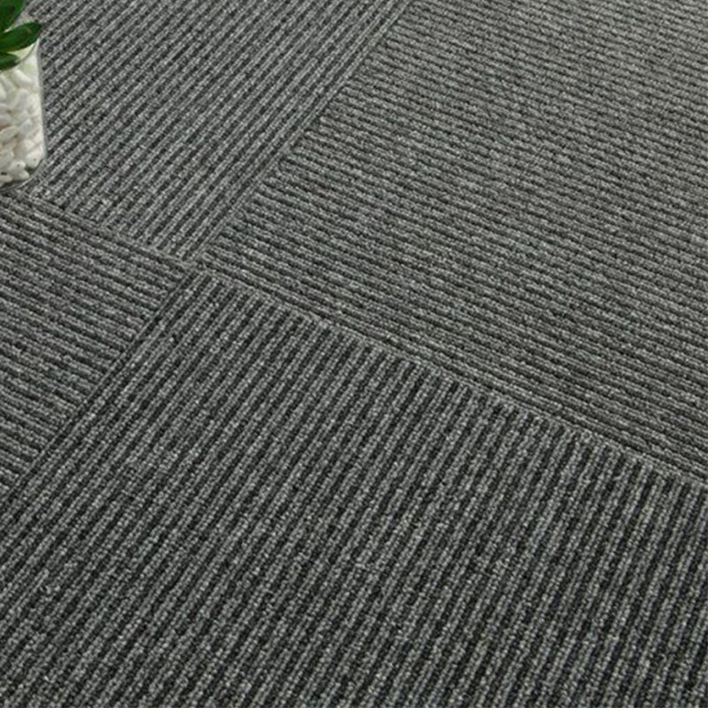 Modern Carpet Tiles Self Adhesive Multi Level Loop Fire Resistant Carpet Tile Dark Heather Gray-Black 40-Piece Set Clearhalo 'Carpet Tiles & Carpet Squares' 'carpet_tiles_carpet_squares' 'Flooring 'Home Improvement' 'home_improvement' 'home_improvement_carpet_tiles_carpet_squares' Walls and Ceiling' 7033827